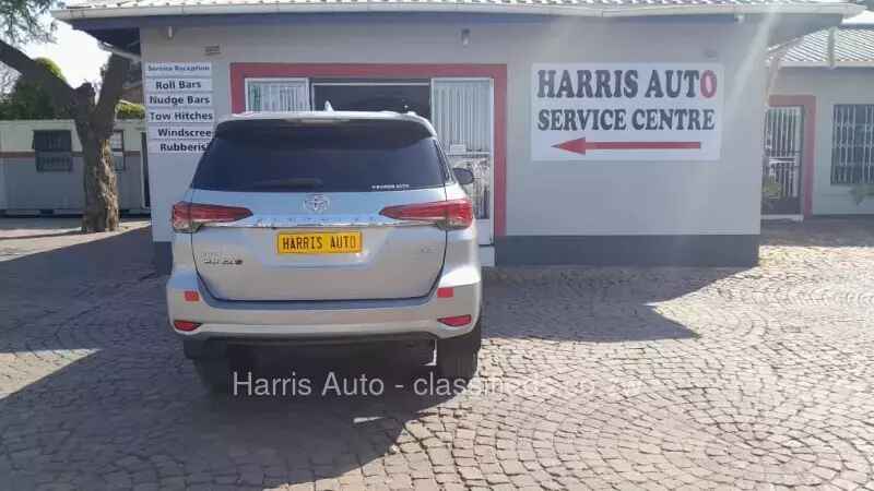 Toyota Fortuner 2021